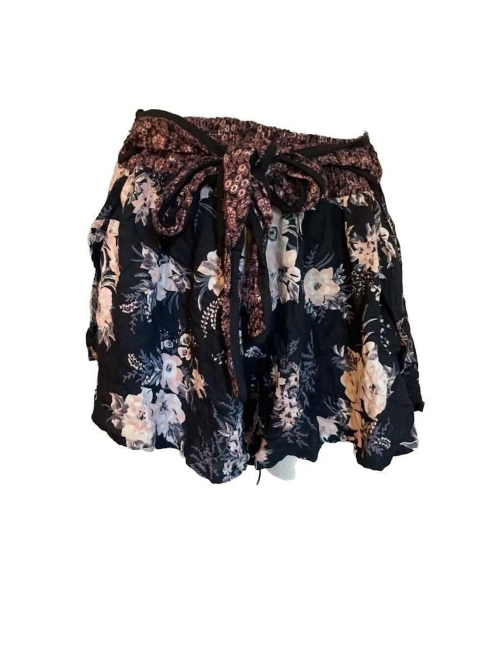 Angie Floral Print Smocked Waist Shorts Size M
